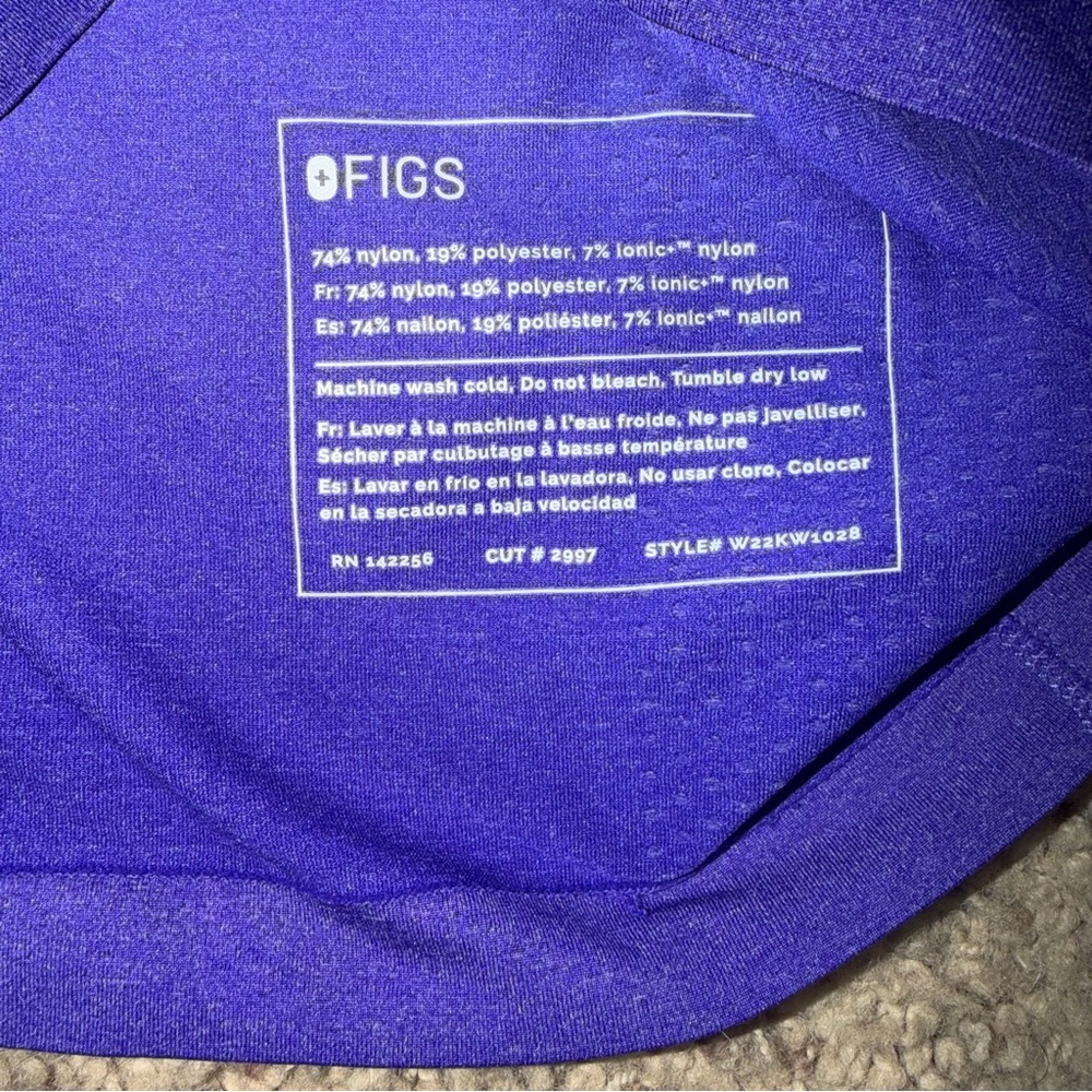 FIGS SALTA SEAMLESS OMBRE LONGSLEEVE CREWNECK UNDERSCRUB / PURPLE / SIZE LARGE - Picture 4 of 5
